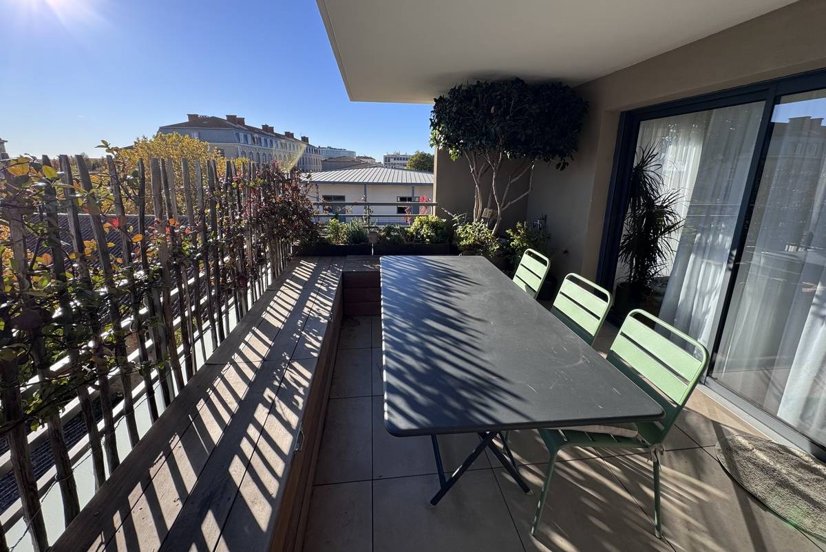 Aménagement d'une terrasse à Aix en Provence (13)