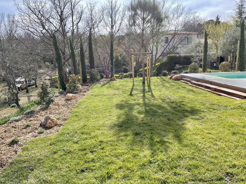 Entretien de jardin avec piscine à Rians