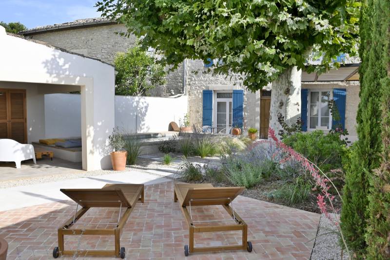 Se reposer à l'ombre du platane